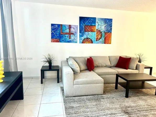 5401 Collins Ave, Miami Beach, FL