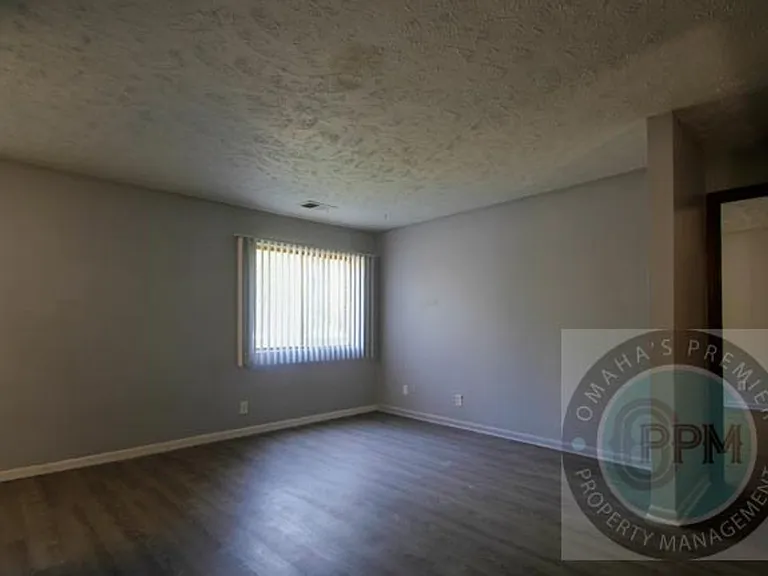 Benson Garden Apartments — Photo 2