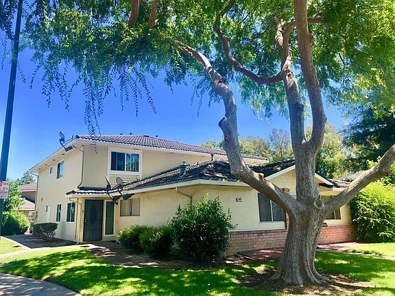2nd image of 5672 Calmor Ct APT 4