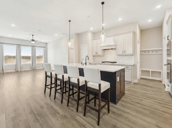 5619 Diamond Dust Dr, Rosenberg, TX 77469