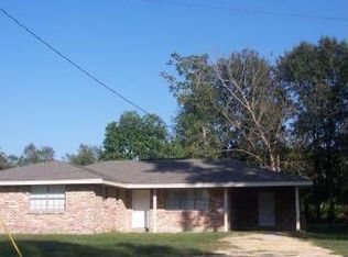 33 W Union Rd, Carriere, MS 39426