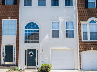 110 Blossom Ln, Stafford, VA 22554