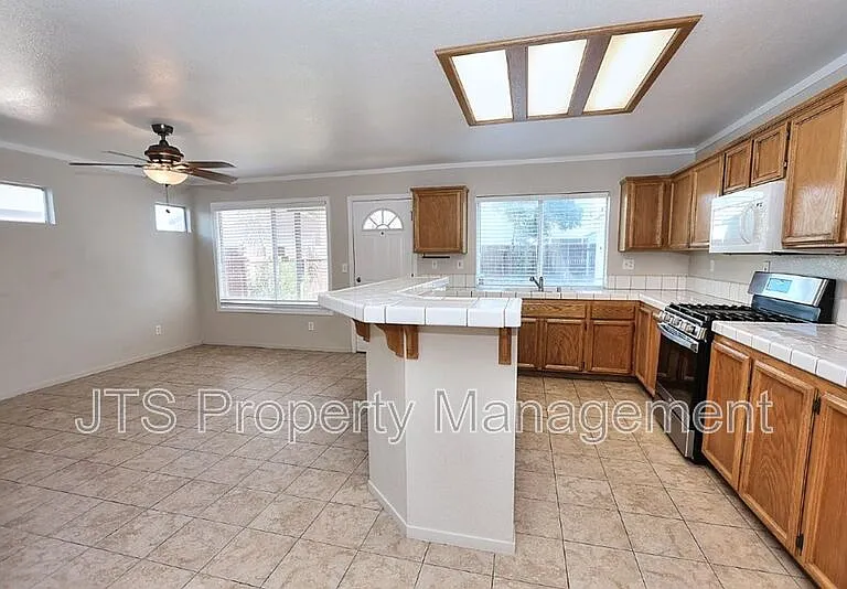 6620 Verandah Ct — Photo 16