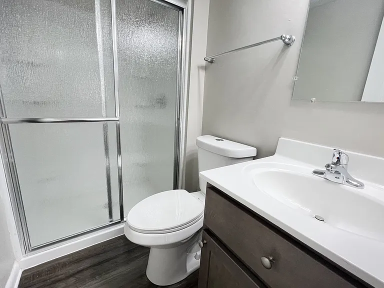 Revere Village Apartments — Photo 102