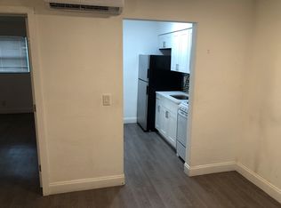 281 NW 40th St APT 2, Oakland Park, FL 33309