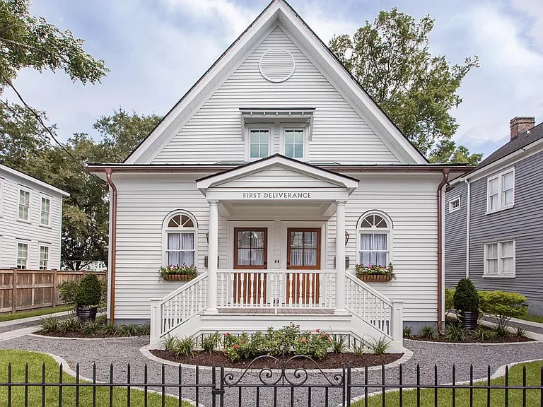 Side-by-side duplex.