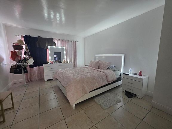 4th image of 9375 Fontainebleau Blvd APT L311