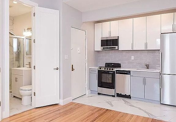 5th image of 417 W 144th St