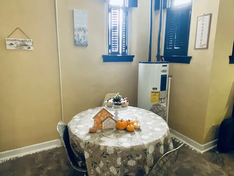 102 Carmel Rd #118 — Photo 8