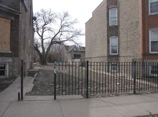 4033 W Harrison St, Chicago, IL 60624