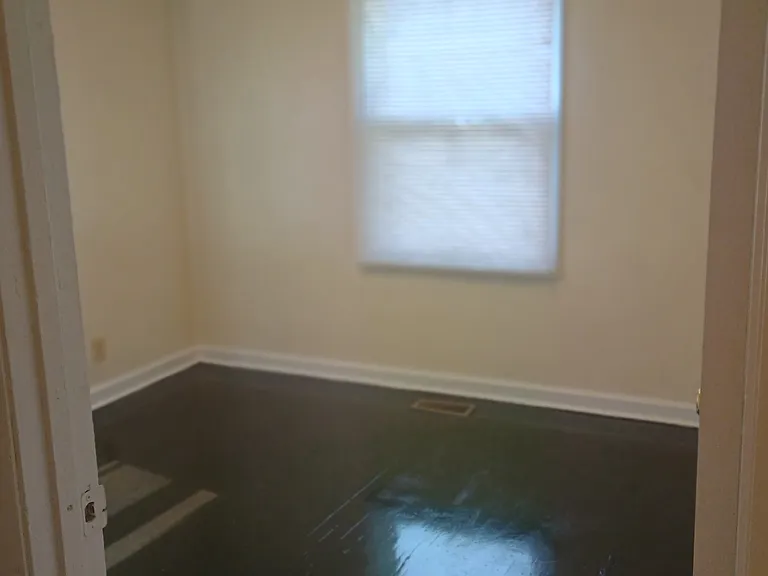 1108 N Estelle Ave — Photo 6
