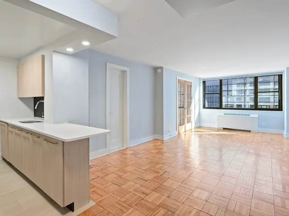 330 West 58th Street image 1 of 26