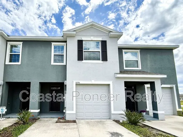 32794 Pez Landing Ln, Wesley Chapel, FL 33543