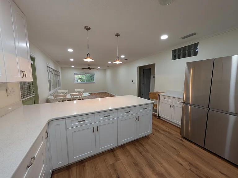 8481 S Great Oaks Dr — Photo 4