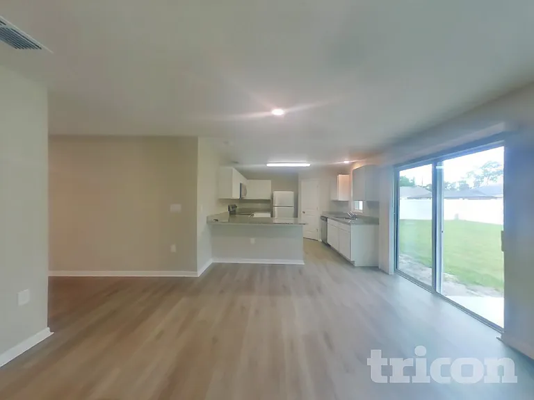 11167 Nexus St — Photo 2