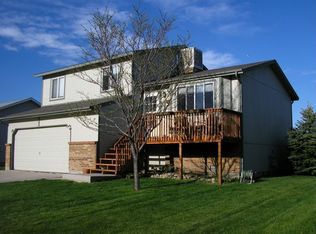 2305 Heathercrest Dr, Colorado Springs, CO 80915