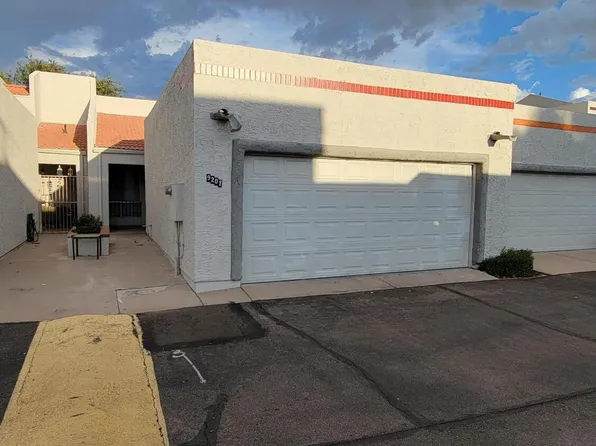 9201 N 47th Dr, Glendale, AZ 85302