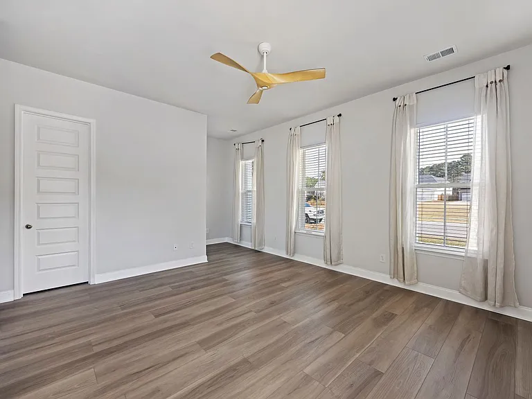 1014 Shore Lap St — Photo 13