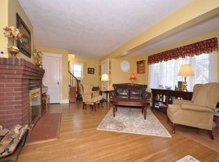 51 Primrose Ave, Floral Park, NY 11001