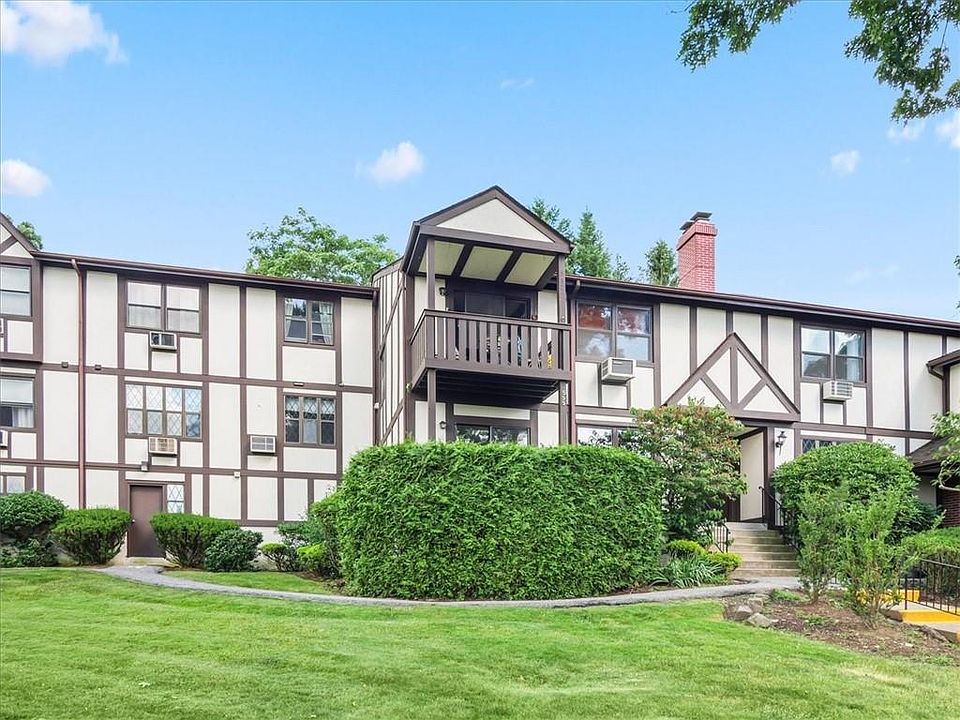 1st image of 555 Sierra Vista Lane