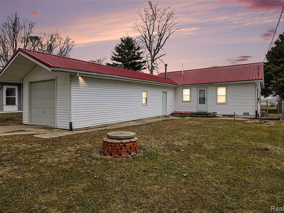 1st image of 3948 Ferdinand Dr