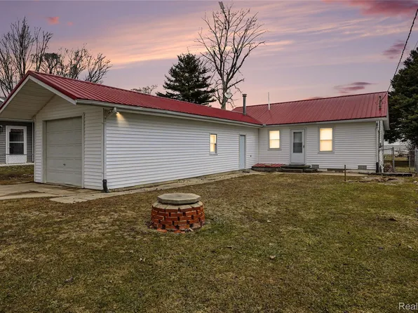 3948 Ferdinand Dr, Port Hope, MI 48468