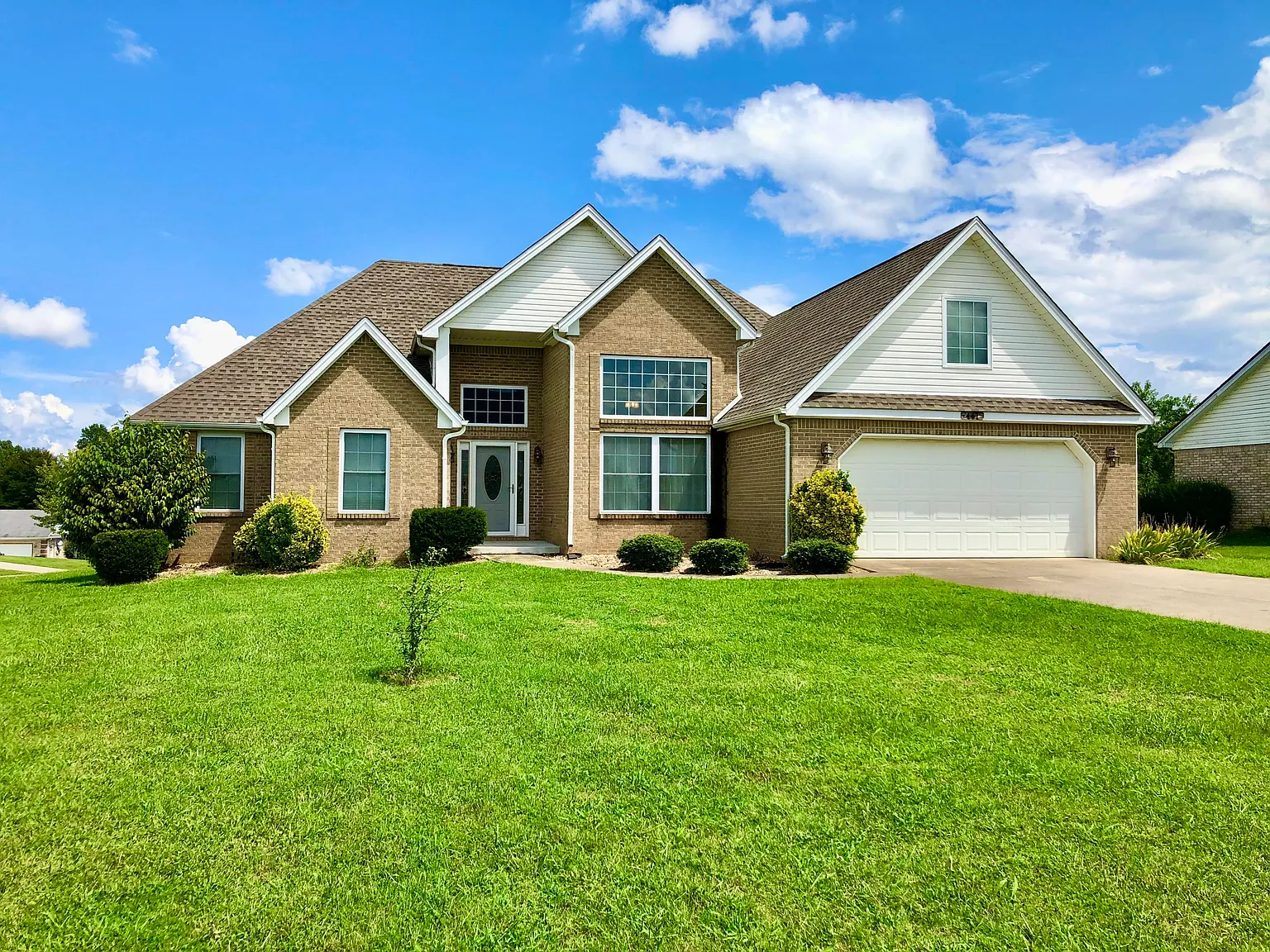 441 Whisper Woods Dr photo 1