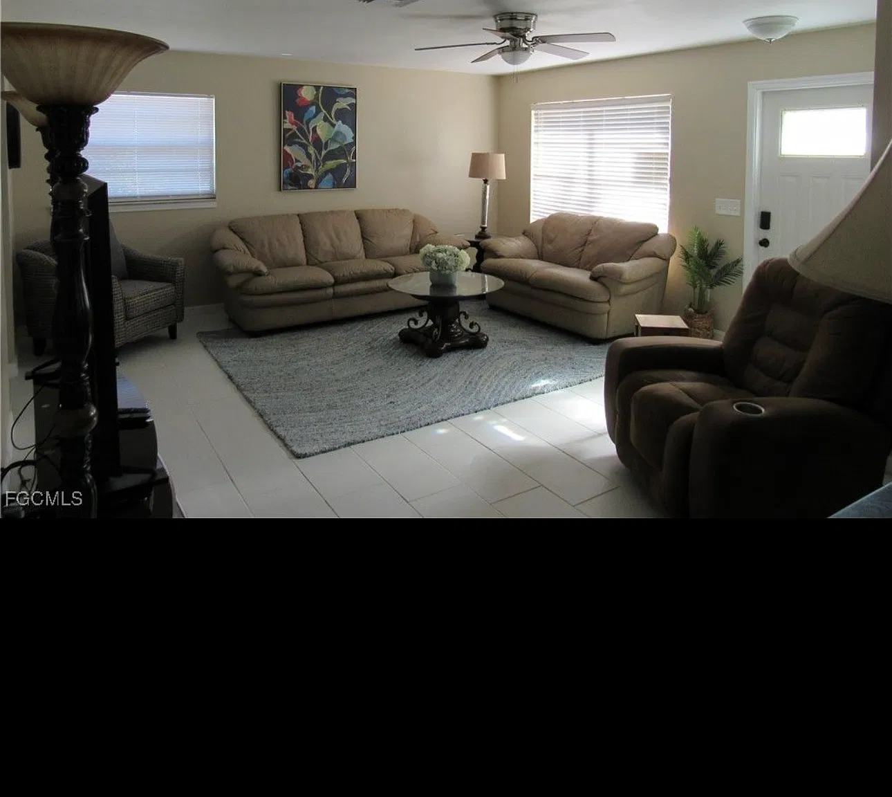 3 bed, 1300 sqft, $1,700 — Photo 4