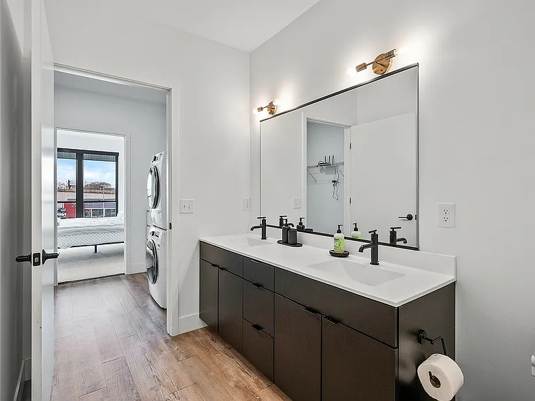 36_4900_Cedar_Lake_Unit_30116_mls