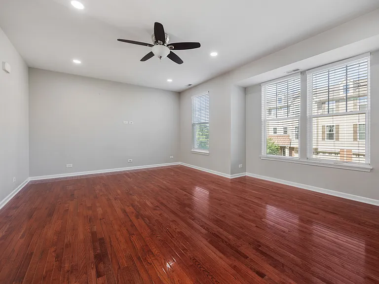 3563 Gabrielle Ln — Photo 4