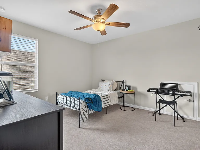 480 Pebble Brook Ln — Photo 28