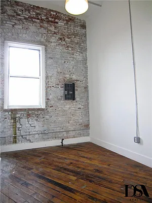 Rented by DSA Realty | media 17