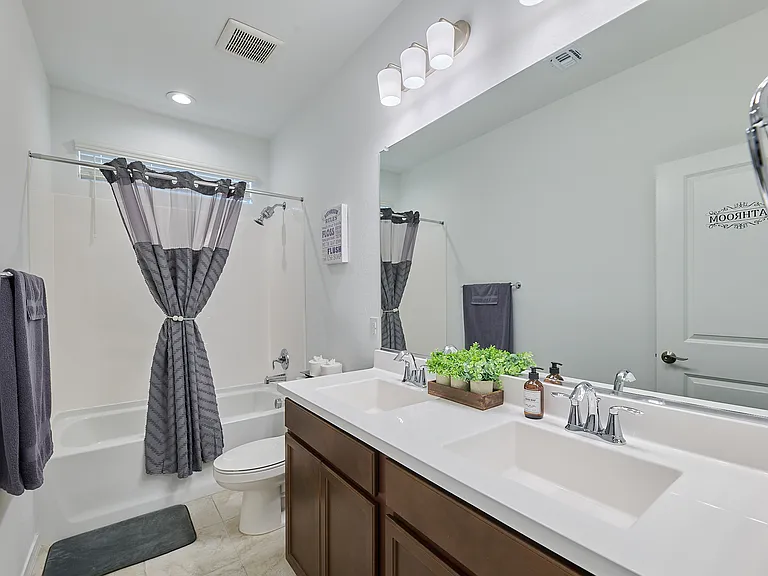 W Orange Dr — Photo 11