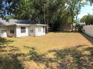 651 Fahnstock St, Eustis, FL 32726