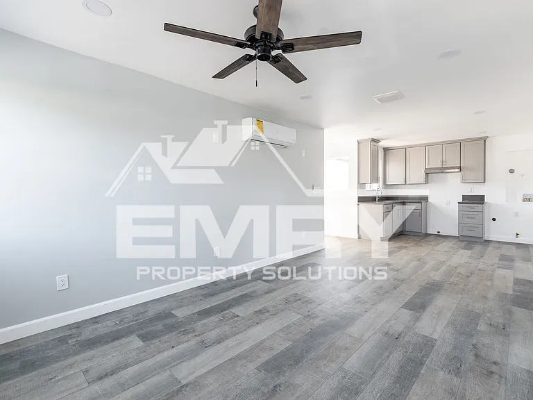5222 Repetto Ave — Photo 1