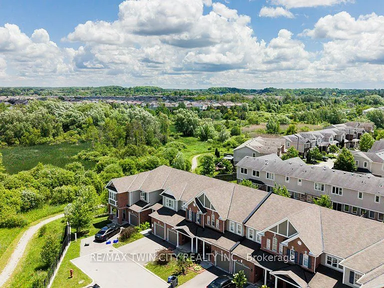 455 Guelph Ave #20 — Photo 35