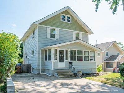 633 8th St, West Des Moines, IA, 50265