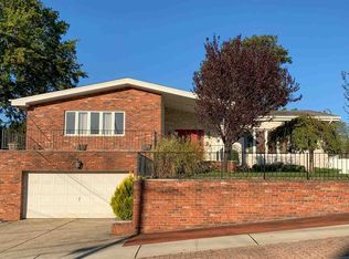 327 Columbia Blvd, Wood Ridge, NJ 07075