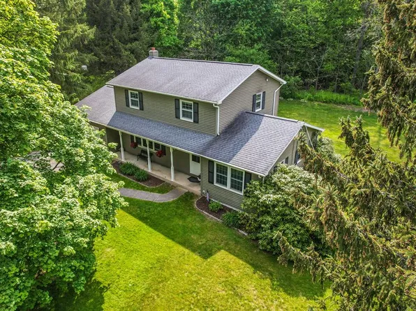5 Sawyer Pl, Waverly, NY 14892