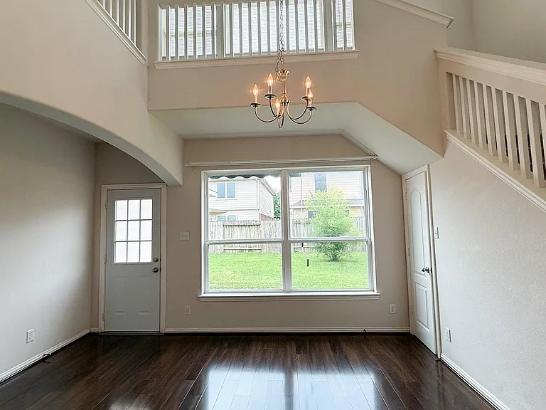 2338 Beacon Brook Ln — Photo 11
