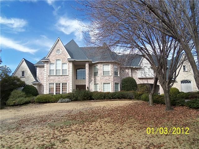 2nd image of 5909 Yardley Ct
