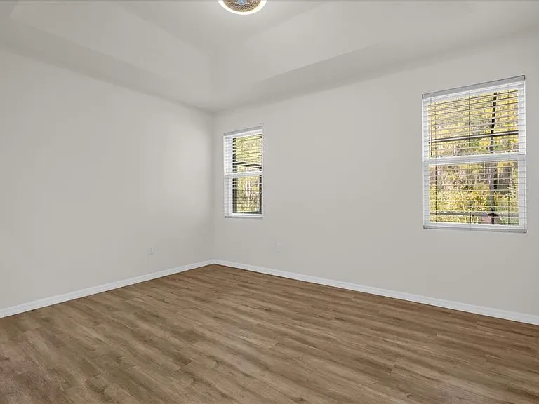 2444 Varenna Loop — Photo 10