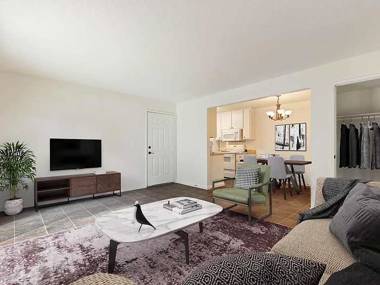 Almondwood Apartments — Photo 13