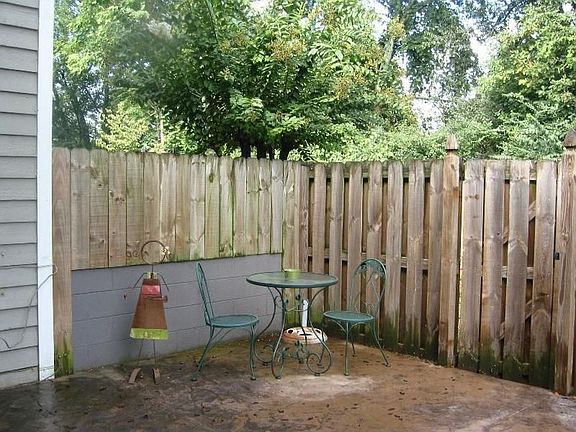 3rd image of 7747 Village Dr