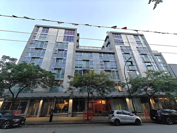 168 Powell St #511, Vancouver, BC V6A 0B2
