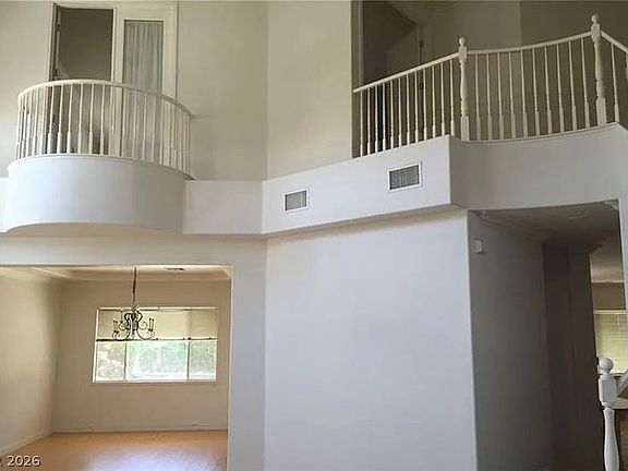 4th image of 5147 Villa Vecchio Ct