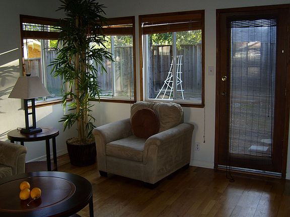 2nd image of 13534 Holiday Dr