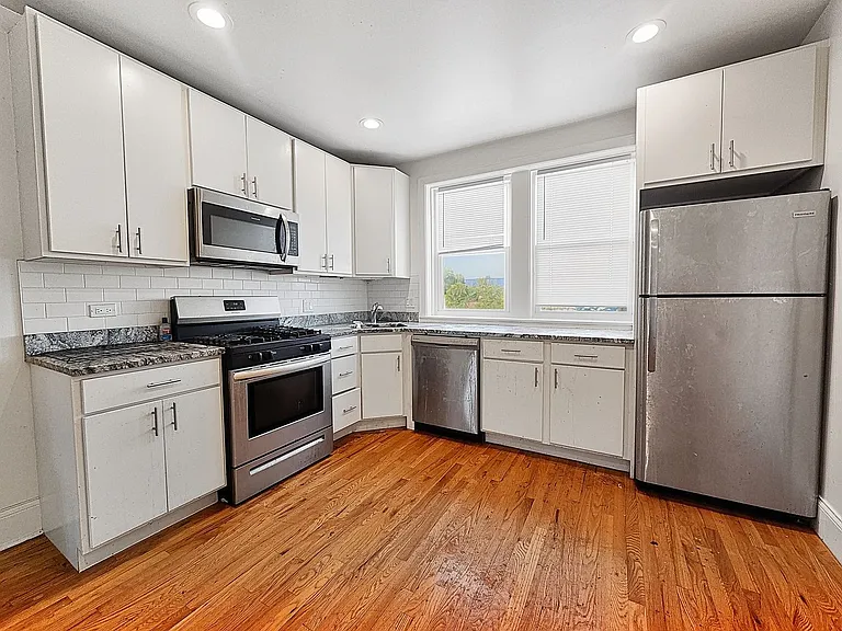 2708 W Fitch Ave #3S — Photo 20