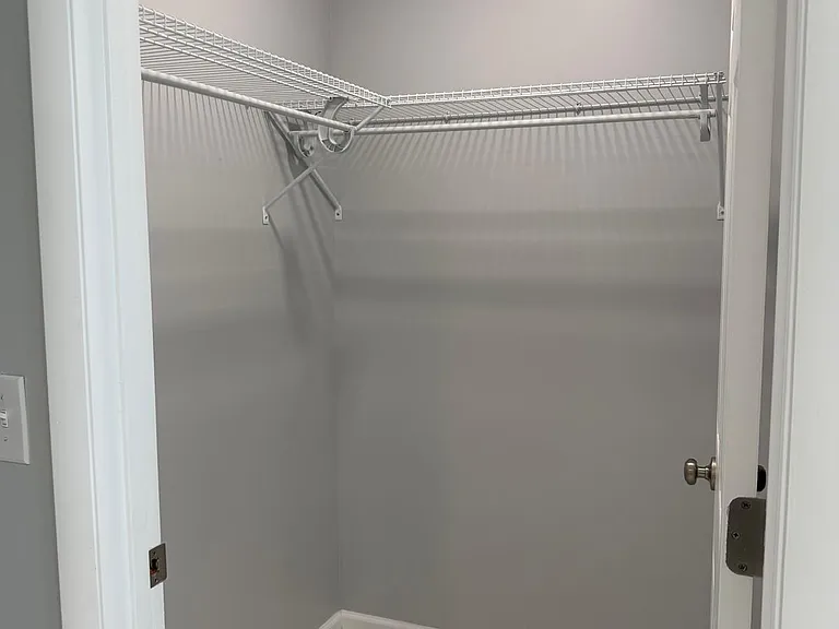 7420 Rouse Rd — Photo 22