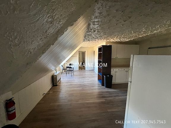 5th image of 133 Essex St #14